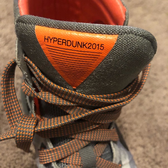 Nike Kids Hyperdunk 2015 Basketball Shoe - Picture 8 of 8